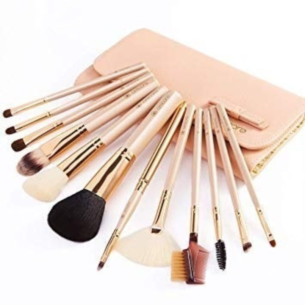 Makeup Brush Set with Case